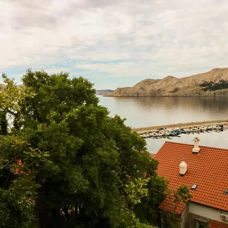 Apartment Nasic With Beautiful Sea View