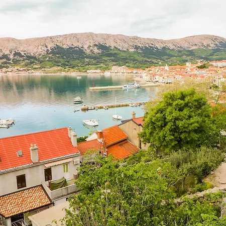 Nasic With Beautiful Sea View