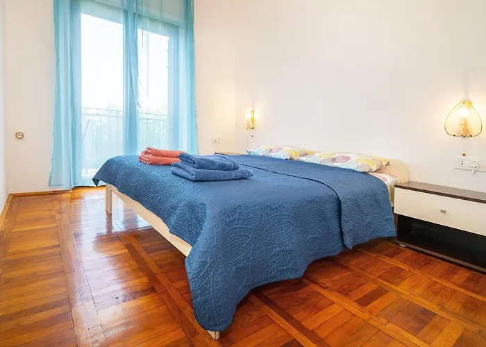 Nasic With Beautiful Sea View Apartament *