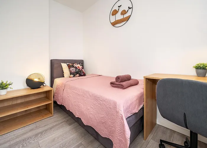 Nasic With Beautiful Sea View Apartament