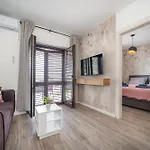 Nasic With Beautiful Sea View شقة